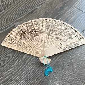 Great Wall Wooden fan